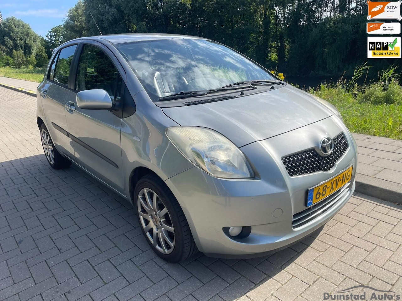 Toyota Yaris - 1.3 VVT-i Luna 1.3 VVTi Luna - AutoWereld.nl