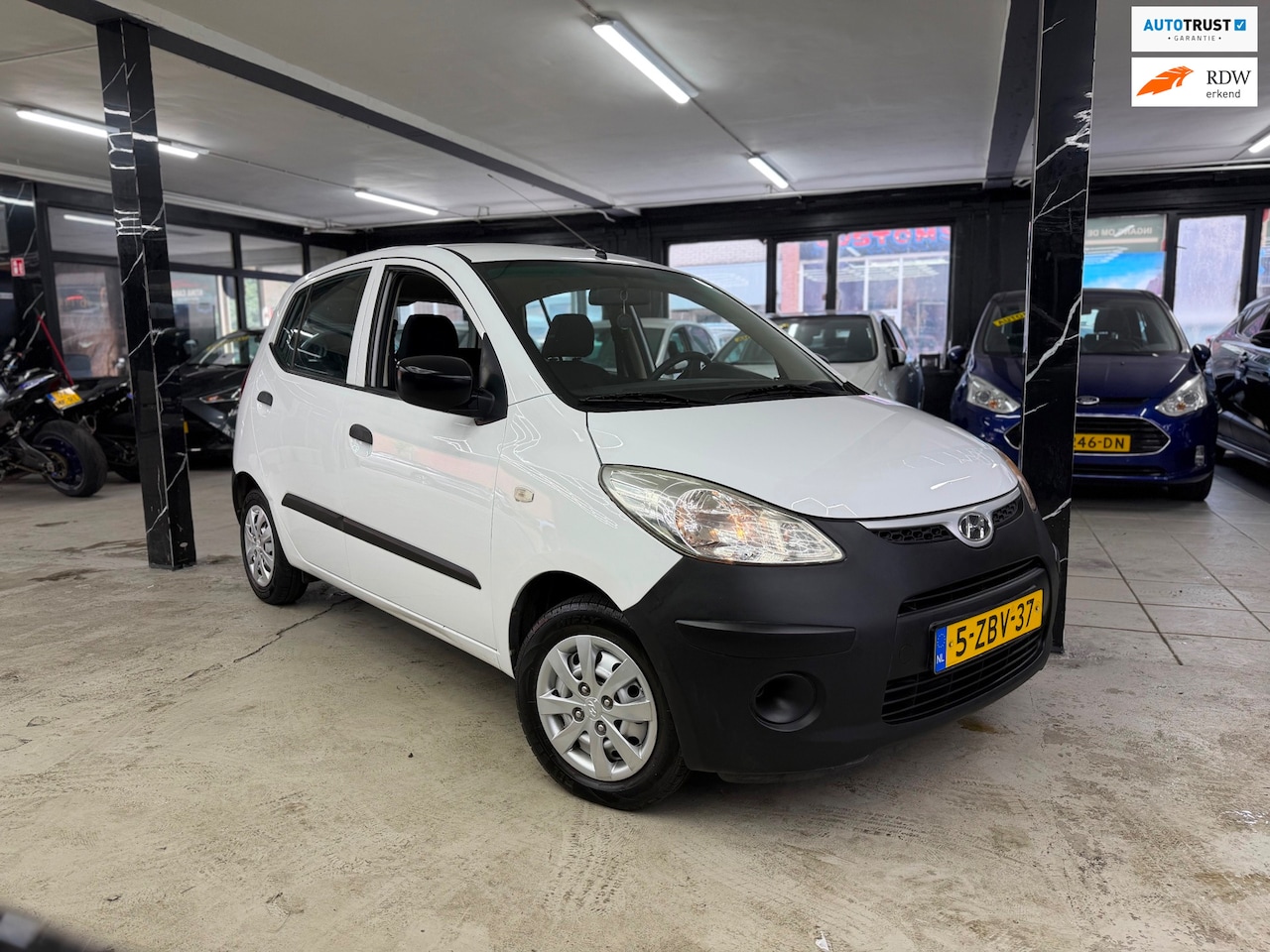 Hyundai i10 - 1.1 i-Drive Airco 5DR - AutoWereld.nl