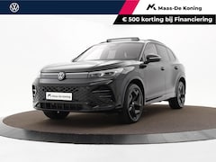 Volkswagen Tiguan - 1.5 eHybrid PHEV 272pk DSG R-Line Edition · Panoramadak · 360 Camera · Inklap. Trekhaak ·