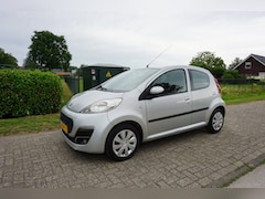 Peugeot 107 - 1.0 Première 5 deurs carplay