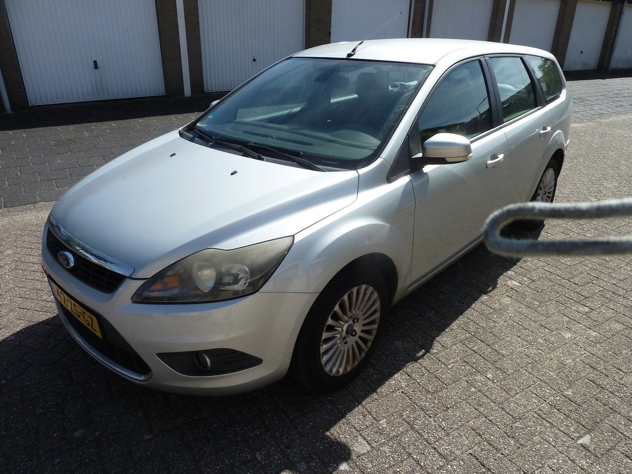 Ford Focus Wagon - 1.8 Titanium Flexi Fuel 1.8 Titanium Flexi Fuel - AutoWereld.nl