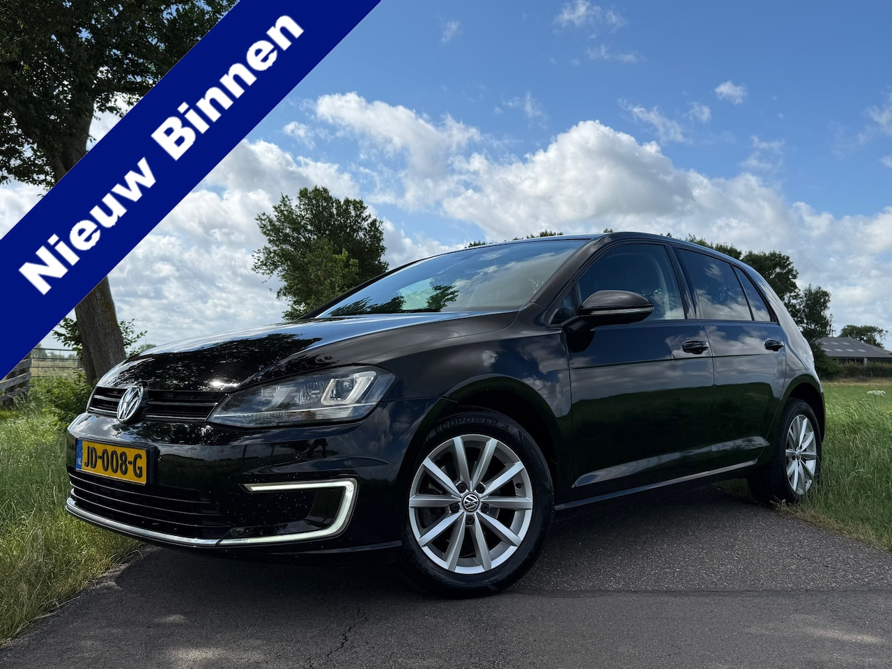 Volkswagen Golf - 1.2 TSI | H-Leder | Camera | Navi | Stoelverwarming | Clima | 16" Velgen | PDC | Cruise | - AutoWereld.nl