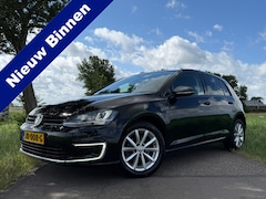 Volkswagen Golf - 1.2 TSI | H-Leder | Camera | Navi | Stoelverwarming | Clima | 16" Velgen | PDC | Cruise |