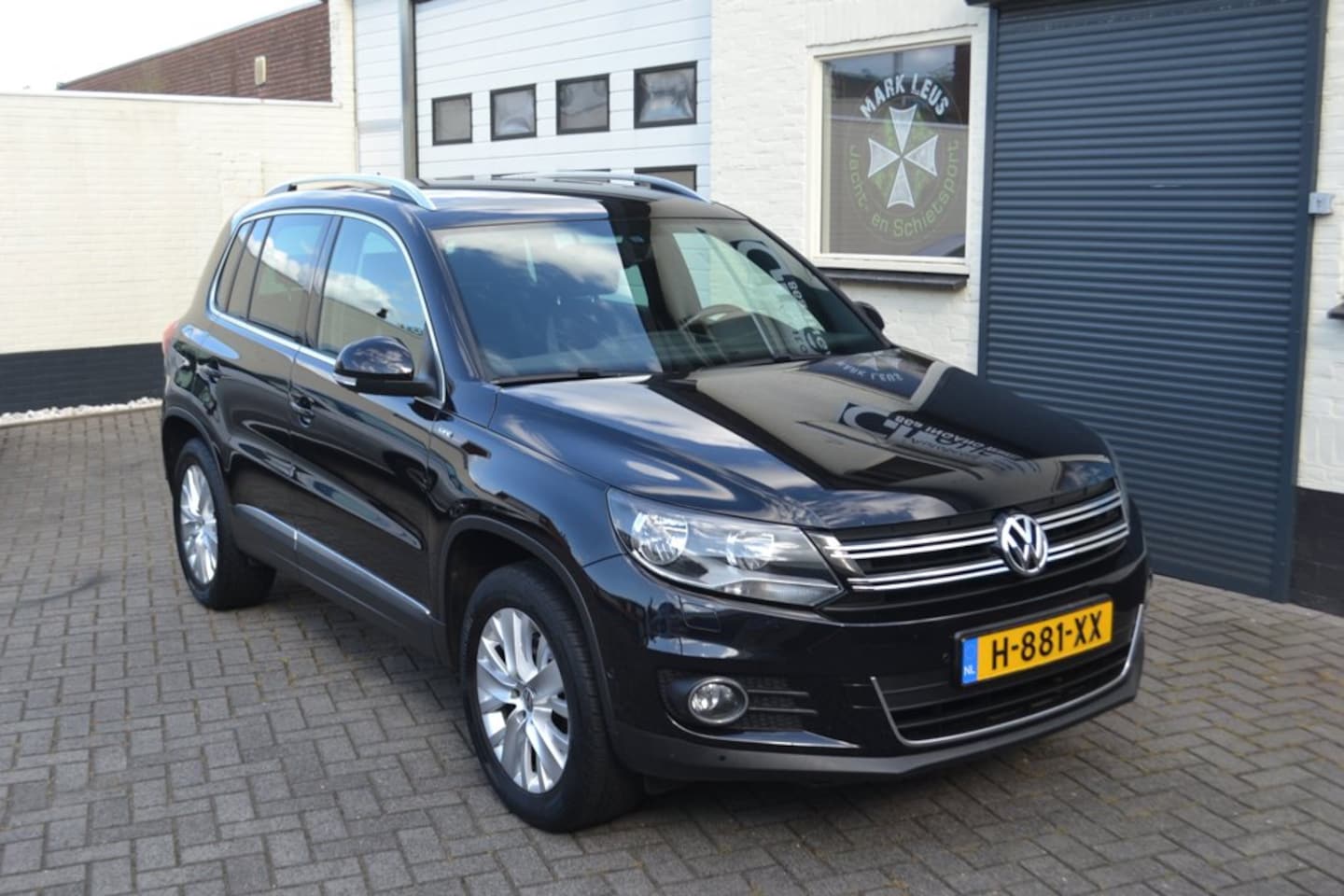 Volkswagen Tiguan - 1.4 TSI Sport&Style/Super Mooie Auto - AutoWereld.nl