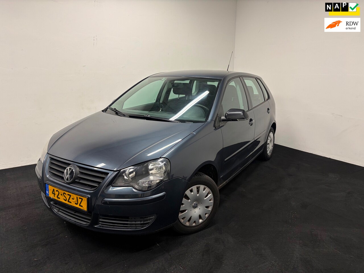 Volkswagen Polo - 1.2-12V Optive | NAP Airco 5 Deurs - AutoWereld.nl
