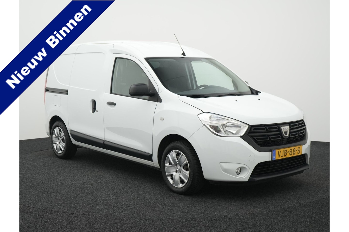 Dacia Dokker - 1.5 Blue dCi 90 Solid – Praktisch, Zuinig en Betrouwbaar - AutoWereld.nl