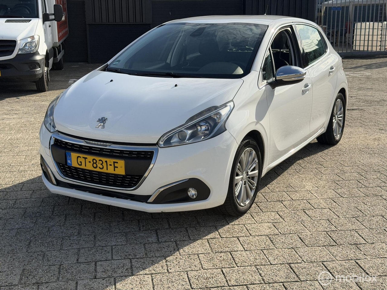 Peugeot 208 - 1.2 *** READ TEXT *** TEKST LEZEN - AutoWereld.nl
