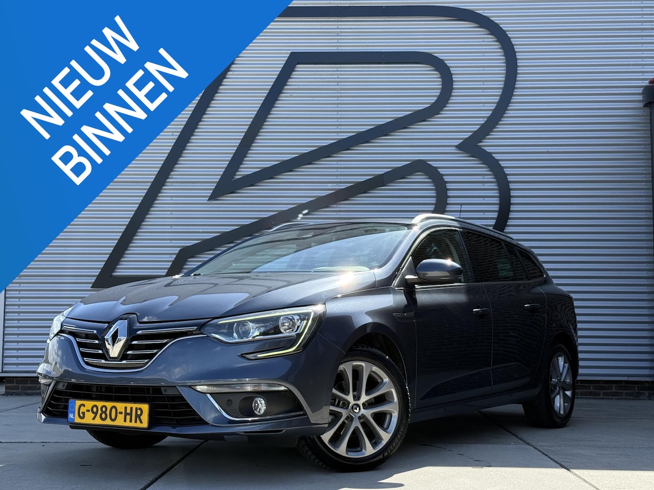Renault Mégane Estate - 1.3 TCe GT-Line 2e Eigenaar|Camera|Clima|Cruise|PDC V+A|Navi|Dealer onderhouden|APK tot 03 - AutoWereld.nl
