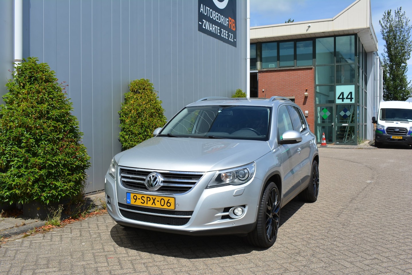 Volkswagen Tiguan - 1.4 TSI Sport&Style 4Motion - AutoWereld.nl