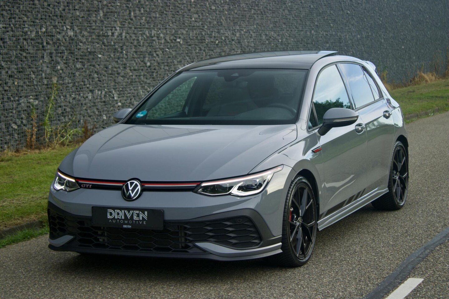 Volkswagen Golf - 8 GTI Clubsport|Leder - Pano - H/K - Estoril - AutoWereld.nl