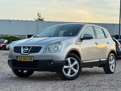 Nissan Qashqai - 2.0 Tekna Pack/AUTOMAAT/PANORAMA