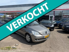 Mercedes-Benz B-klasse - 200 AUTOMAAT-PDC-TREKHAAK-NIEUWE APK