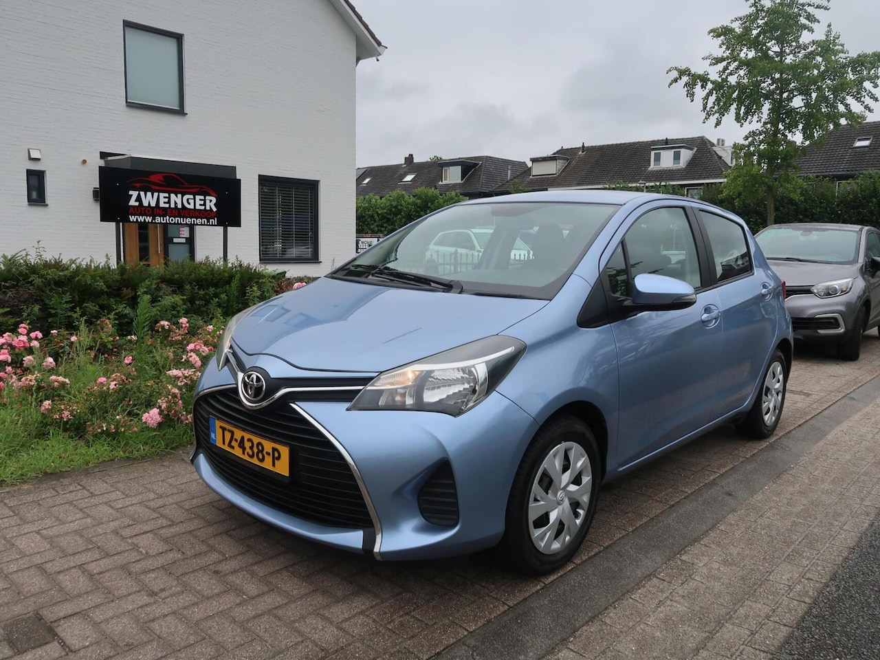 Toyota Yaris - 1.3 VVT-i AUTOMAAT|AIRCO|CAMERA|BLUETOOTH|GOED ONDERHOUDEN - AutoWereld.nl
