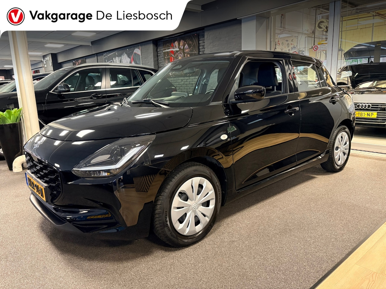 Suzuki Swift - 1.2 Select Smart Hybrid / navi / camera / cruise / carplay / boeken - AutoWereld.nl