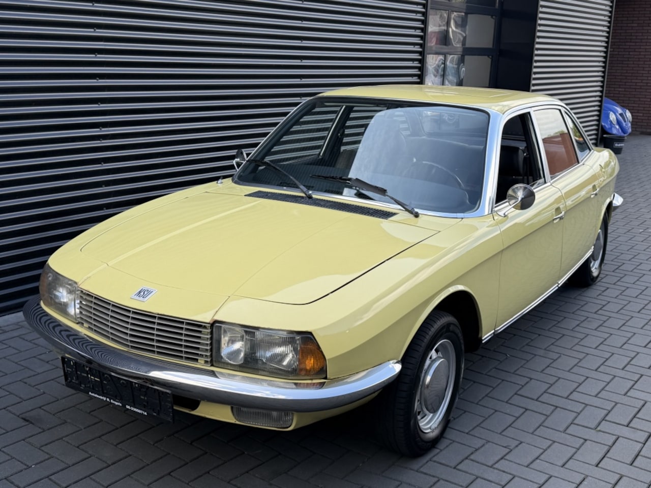 NSU RO 80 - N.s.u. 1971| GEEL| SCHUIFDAK| UNIEKE AUTO| WANKEL MOTOR - AutoWereld.nl