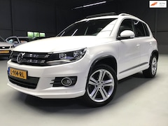 Volkswagen Tiguan - 1.4 TSI Sport&Style R-line Edition I Pano I Leder I 3x R-Line I New Apk + Kln Brt I 18inch