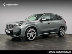BMW X1 - xDrive30e M-Sport | 20 Inch | Panoramadak | Head up | Harman Kardon |