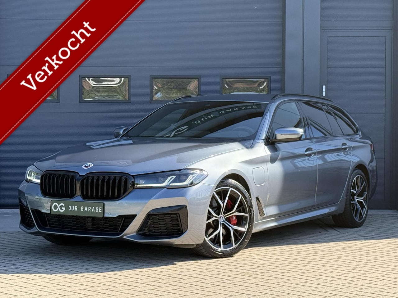BMW 5-serie Touring - 530e M-Sport|Leer|H&K|Memory|19" - AutoWereld.nl
