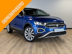 Volkswagen T-Roc - 1.5 TSI Style MASSAGESTOEL/TREKHAAK/KEYLESS/CAMERA//CARPLAY