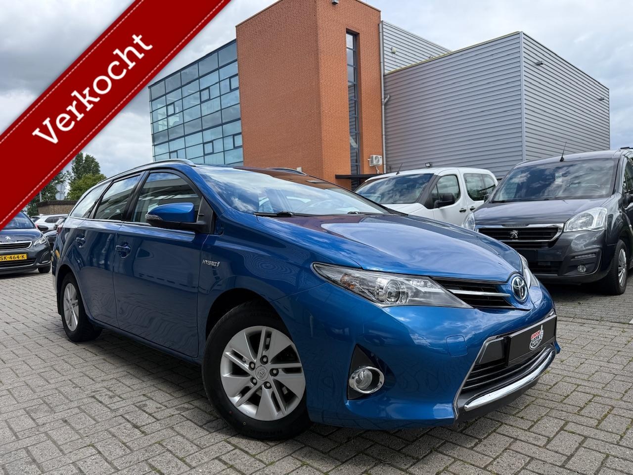 Toyota Auris Touring Sports - 1.8 Hybrid Toyota Historiek - AutoWereld.nl