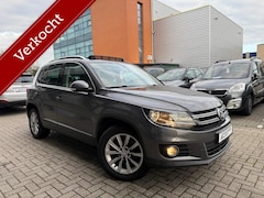 Volkswagen Tiguan - Highline 2.0 TDI | Lage km | Pano | Trekhaak