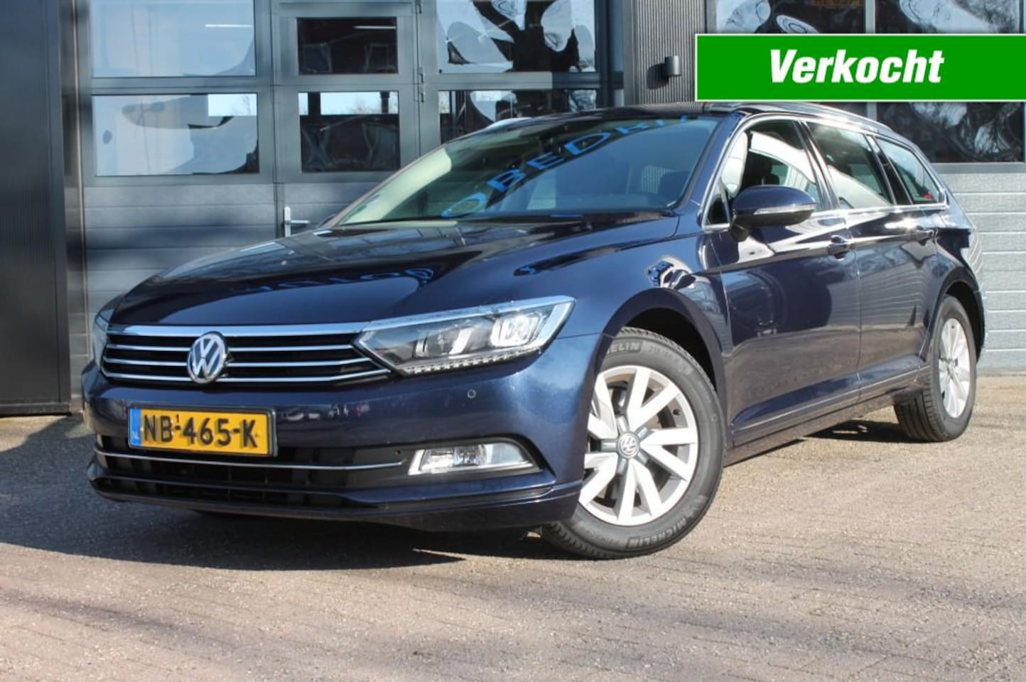 Volkswagen Passat - 1.4 TSI ACT Connected Series Autmaat  **NL-auto**  stoelverwarming /clima - AutoWereld.nl