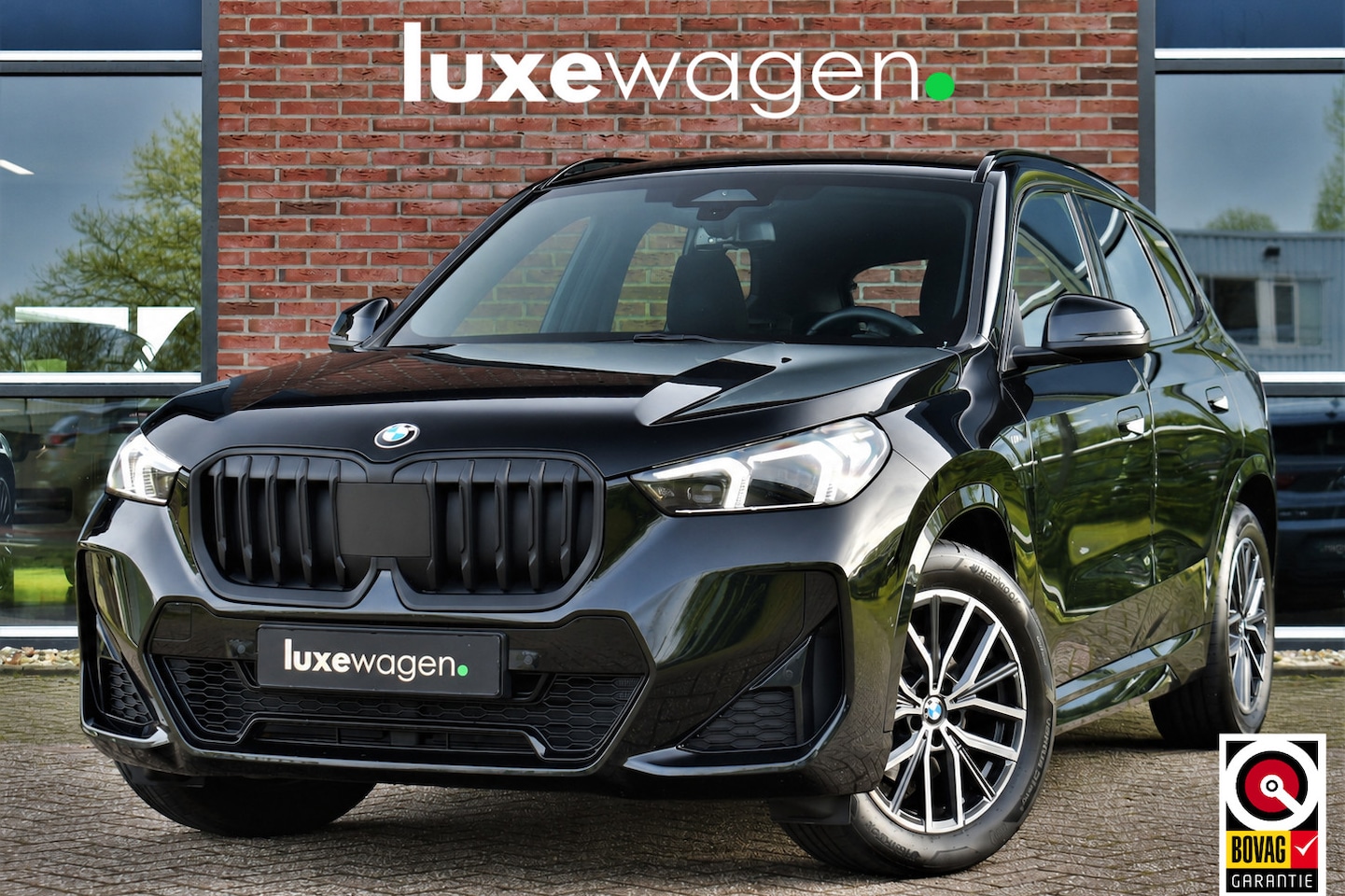 BMW X1 - sDrive18i M-Sport Camera ACC-voorber Shadowline Adp-onderstel - AutoWereld.nl