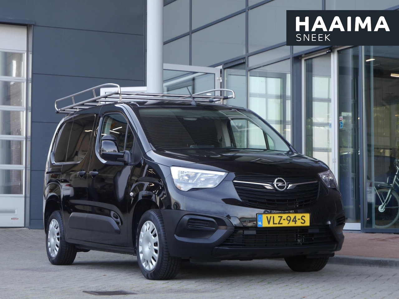 Opel Combo - 1.5D L1H1 Edition | Imperiaal | Navigatie | Airco | Cruise control | 2 Zits | Betimmering - AutoWereld.nl