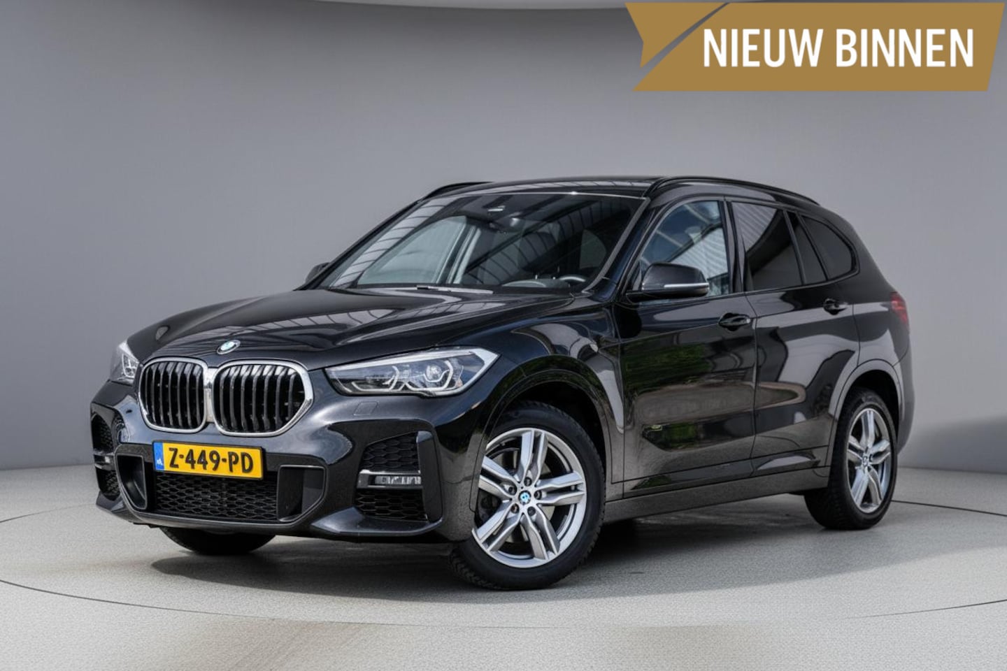 BMW X1 - xDrive20i 192pk M-Sport Pano-dak|Camera|Elek-A.klep|Sportstoelen|Sfeerverlichting - AutoWereld.nl