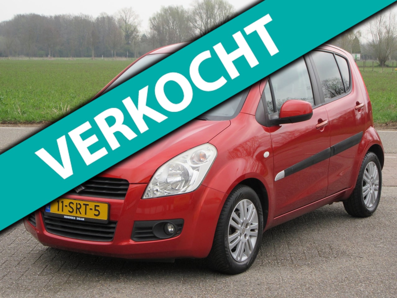 Suzuki Splash - 1.0 Exclusive + parkeersensoren - AutoWereld.nl