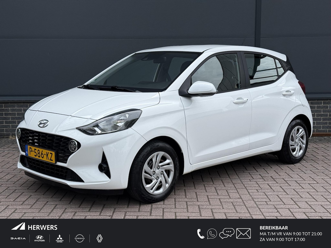 Hyundai i10 - 1.0 Comfort Smart / Navigatie / Cruise / Airco / Apple Carplay & Android Auto / Achteruitr - AutoWereld.nl