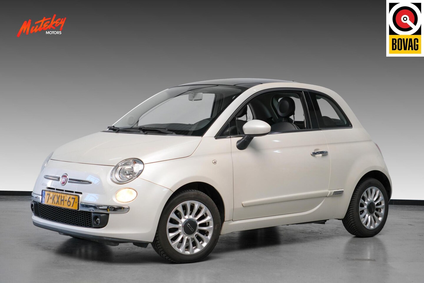 Fiat 500 - 1.0 | Lounge | Parel | Airco | Pano | AllWeather - AutoWereld.nl