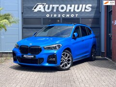BMW X1 - XDrive25e High Executive Edition M Pano/ Leder/ Adaptieve Cruisecontrol/ Camera/ Carplay/
