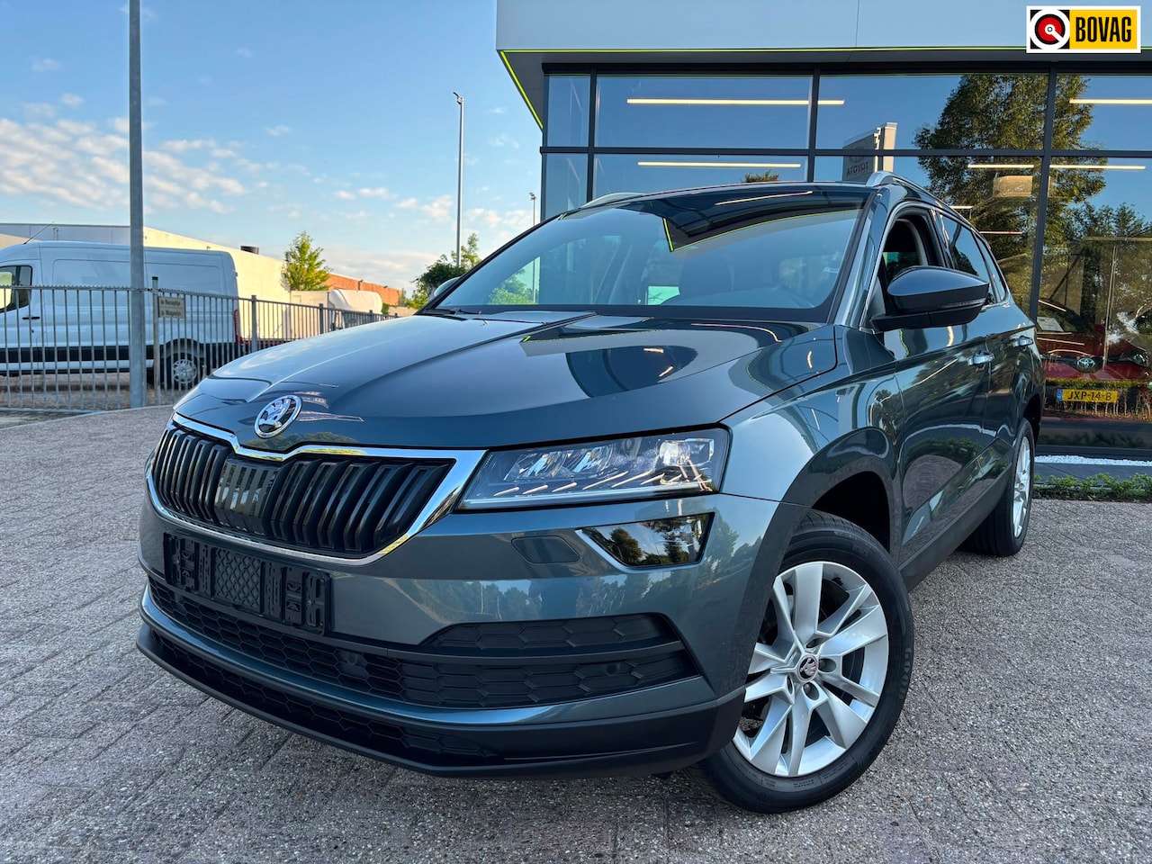 Skoda Karoq - 1.5 TSI ACT Style|Trekhaak|Elektrische klep - AutoWereld.nl