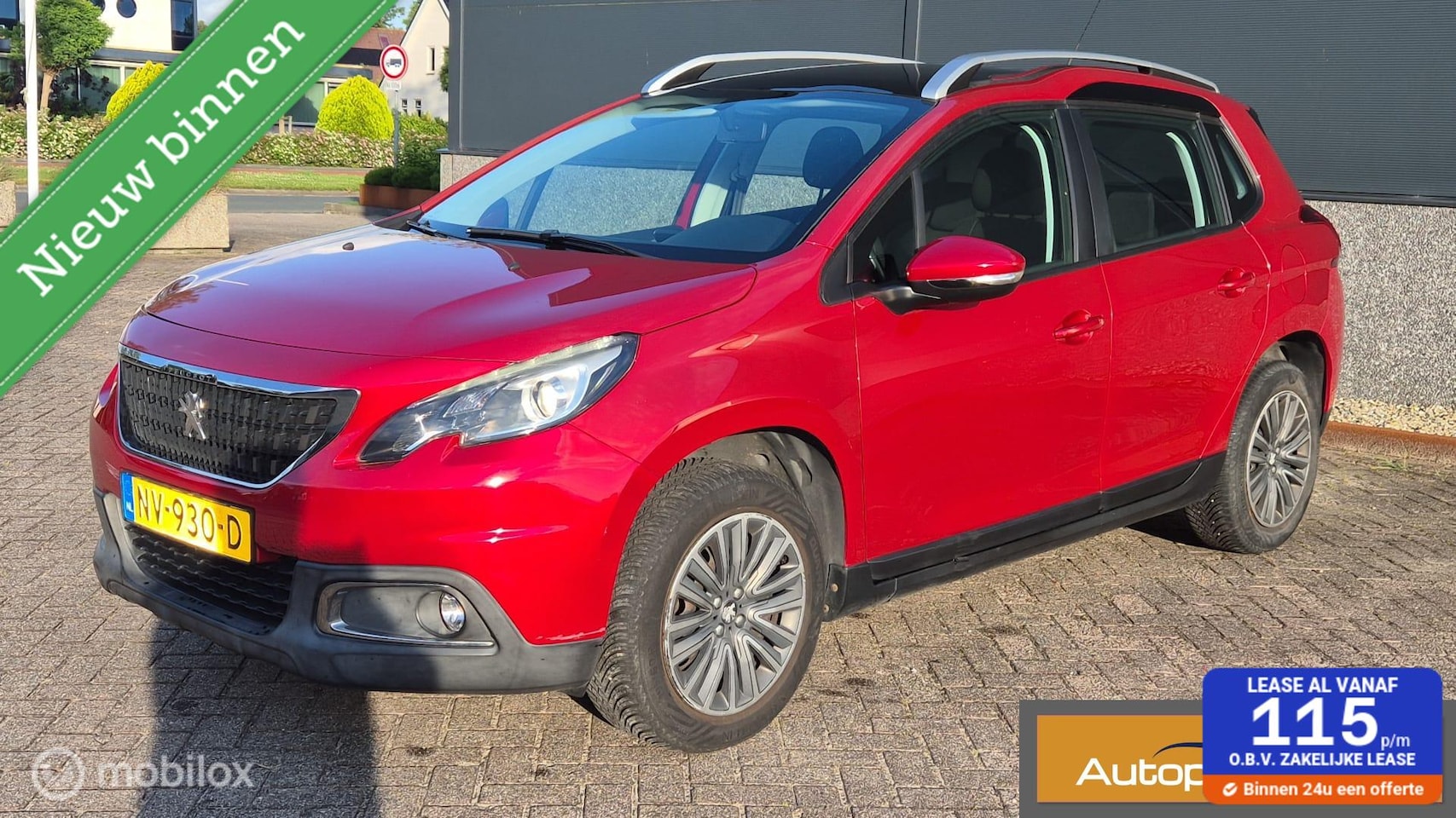 Peugeot 2008 - 1.2 PureTech Blue Lion panoramadak trekhaak - AutoWereld.nl