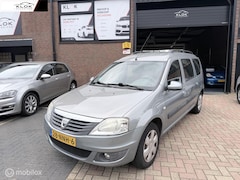 Dacia Logan MCV - 1.6-16V Lauréate 7p. NAP Airco Trekhaak