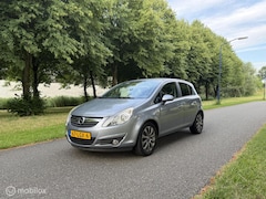 Opel Corsa - 1.2-16V '111' Edition*AUTOMAAT*AIRCO*APK 03/27