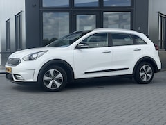 Kia Niro - 1.6 GDi Hybrid First Edition Leer | Navi | Camera | Nw onderhoud
