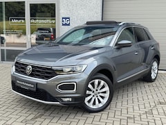 Volkswagen T-Roc - 1.5 TSI Sport Pano/Virtual/ACC/Stoelver/Climate/Stuurwielverw/Navi/Camera
