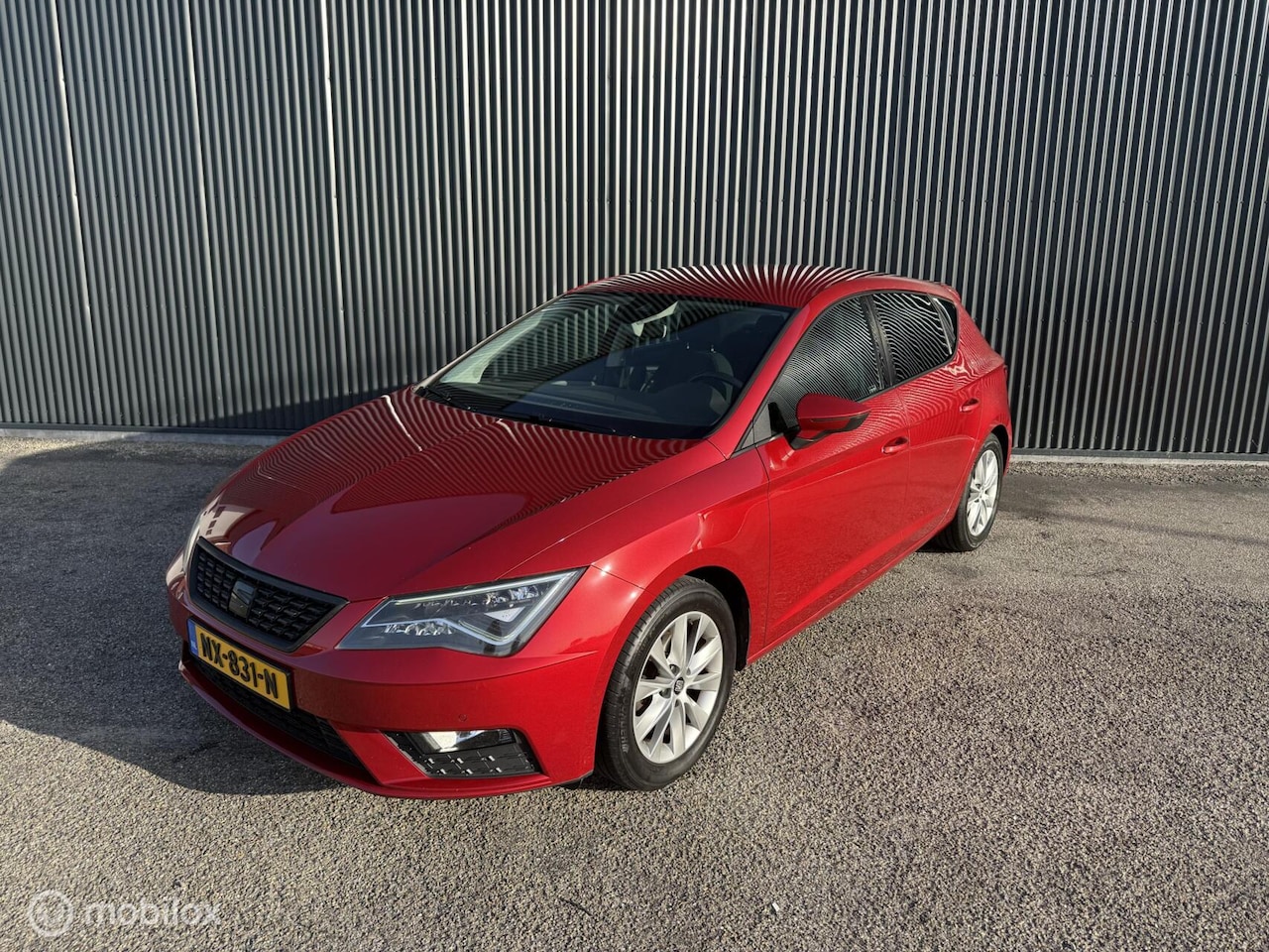 SEAT Leon - 1.0 EcoTSI Style Business Intense 1.0 EcoTSI Style Business Intense - AutoWereld.nl