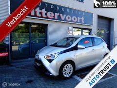Toyota Aygo - 1.0 VVT-i x-first
