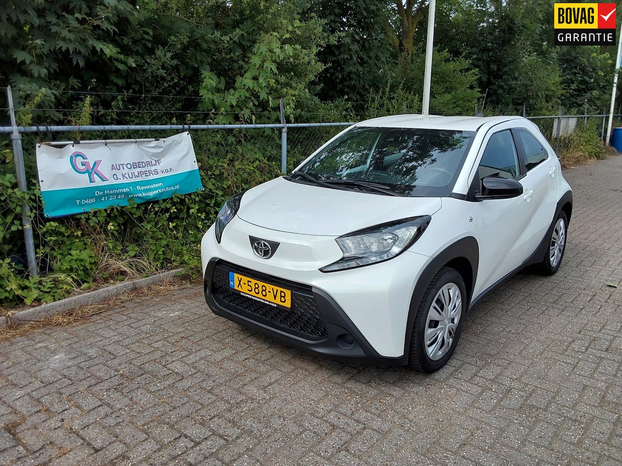 Toyota Aygo X - 1.0 VVT-i MT play 1.0 VVT-i MT Play - AutoWereld.nl
