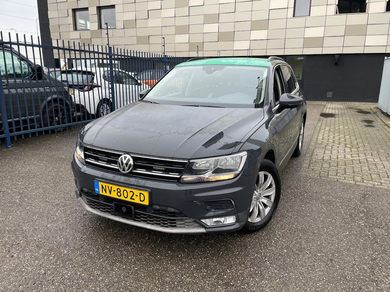 Volkswagen Tiguan - 2.0 TDI Comfortline 2.0 TDI Comfortline - AutoWereld.nl