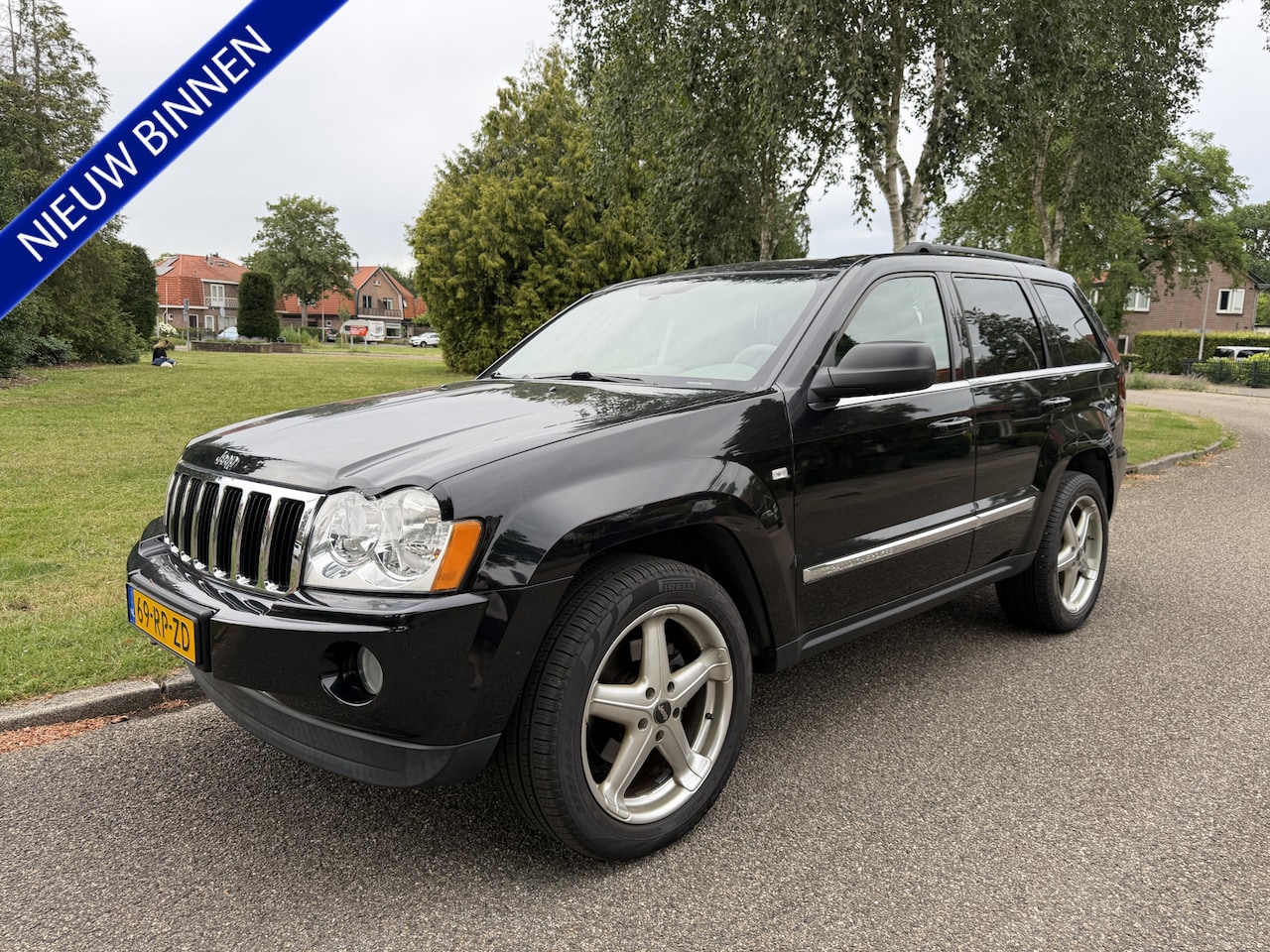 Jeep Grand Cherokee - 5.7 V8 Hemi Limited NAP ORIGINEEL NL, YOUNGTIMER - AutoWereld.nl