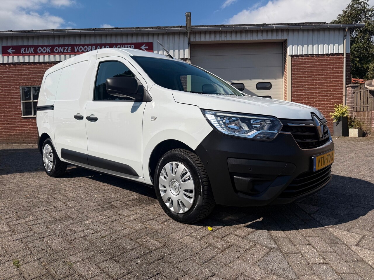Renault Express - 1.5 dCi 75 Comfort navi cameria airco cruise euro 6 - AutoWereld.nl