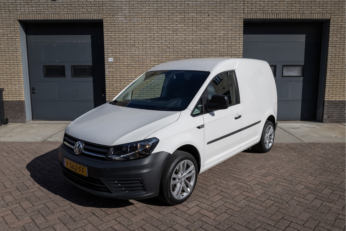 Volkswagen Caddy - 2.0 TDI L1H1 BMT Trendline 2.0 TDI L1H1 BMT Trendline - AutoWereld.nl