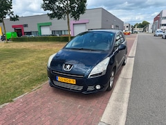 Peugeot 5008 - 1.6 HDiF Blue Lease 7p