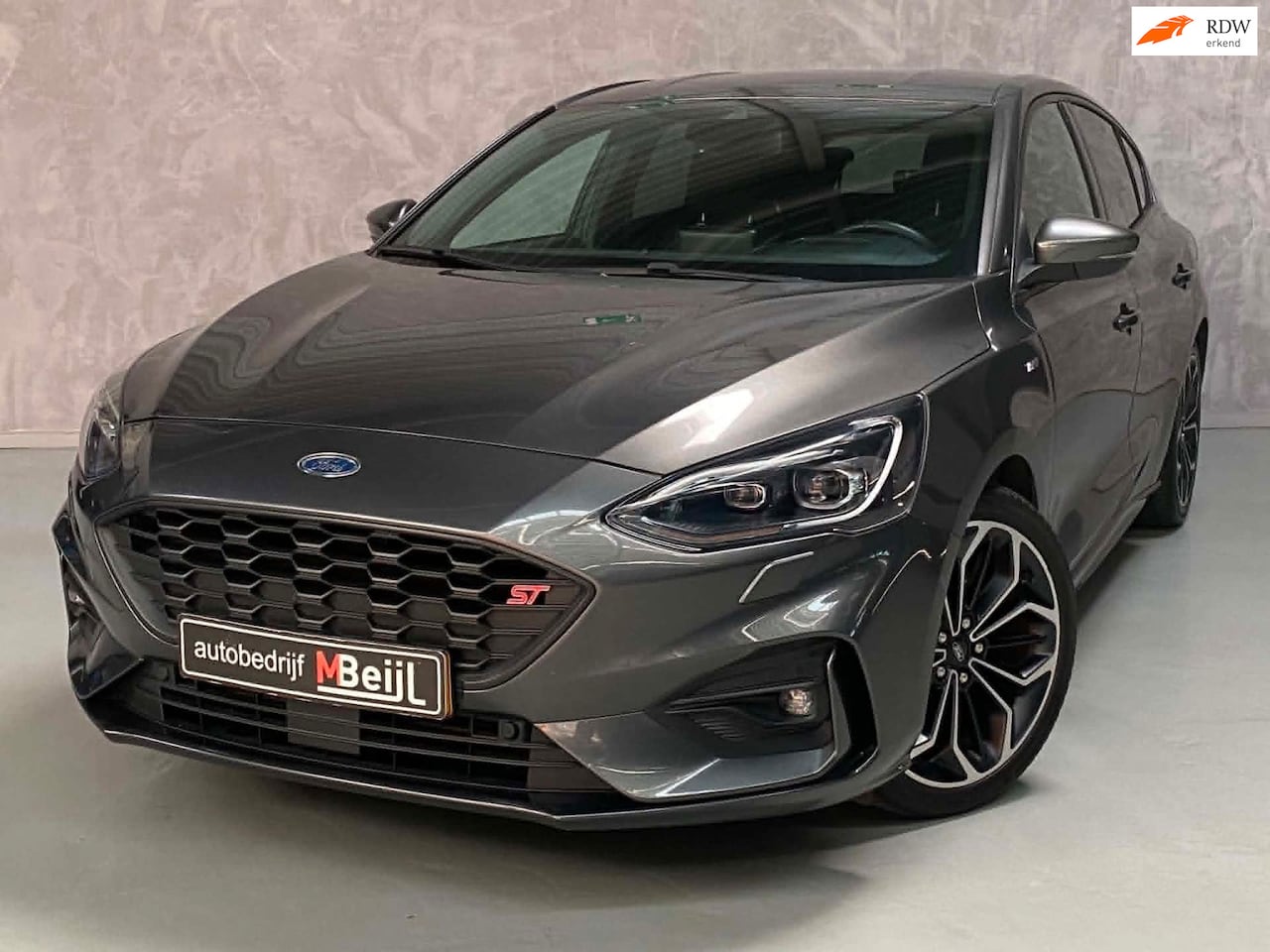Ford Focus - 1.0 EcoBoost ST Line Business /Led /Camera /Keyless /Lane - AutoWereld.nl