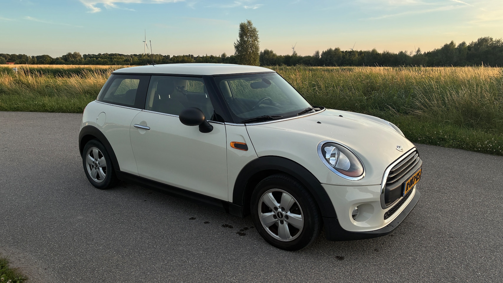 MINI 3-Deurs - 1.2 One stoelverwarming - AutoWereld.nl