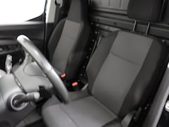 Opel Combo - Combo 1.5D 130 pk Aut-8 L2H1 Edition Airco Bluetooth Navi Camera PDC 2-zits